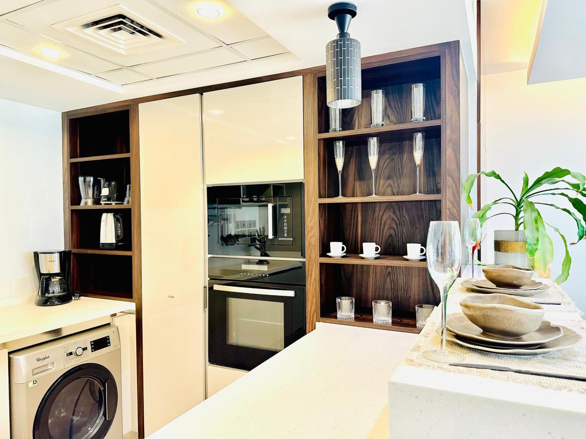 Saxophone Suites Al Al Muharraq Exterior foto